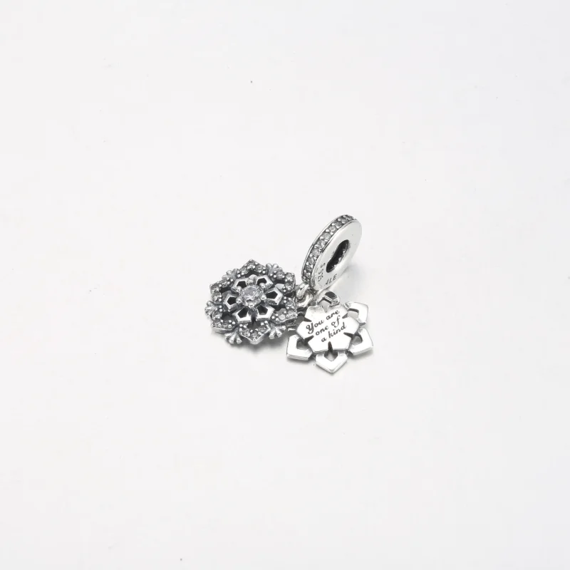 (kép) Pandora Szikrázó hópehely dupla függő charm - 792355C01 - Megtekintés 2