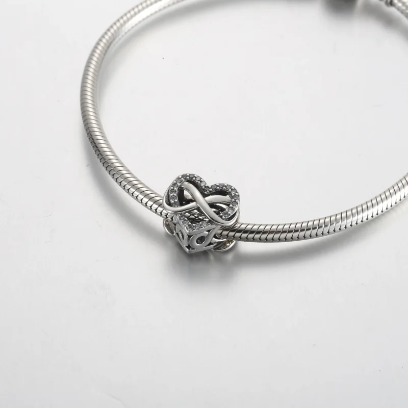 (kép) Pandora Szikrázó végtelen piros szív charm - 792246C01 - Megtekintés 4