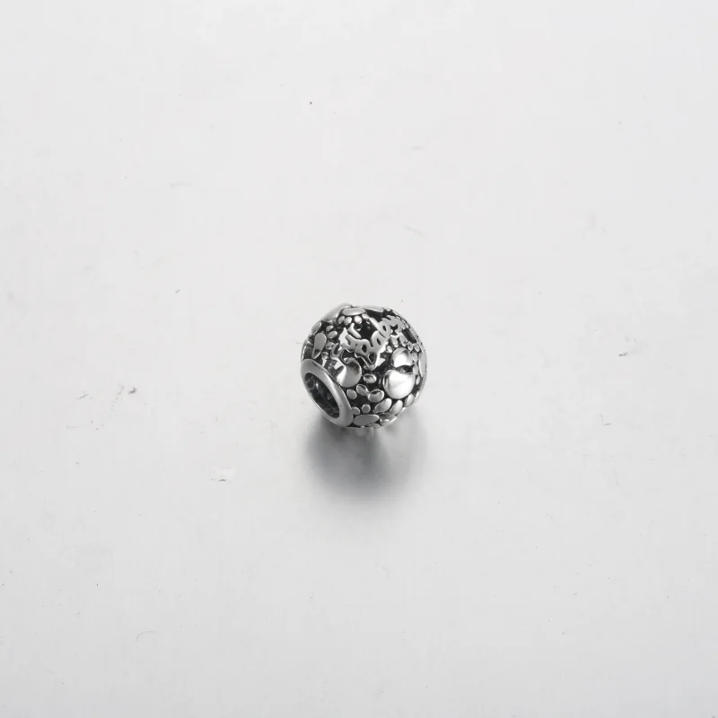 (kép) Pandora Szívek és mancsnyomok charm - 792248C00 - Megtekintés 3