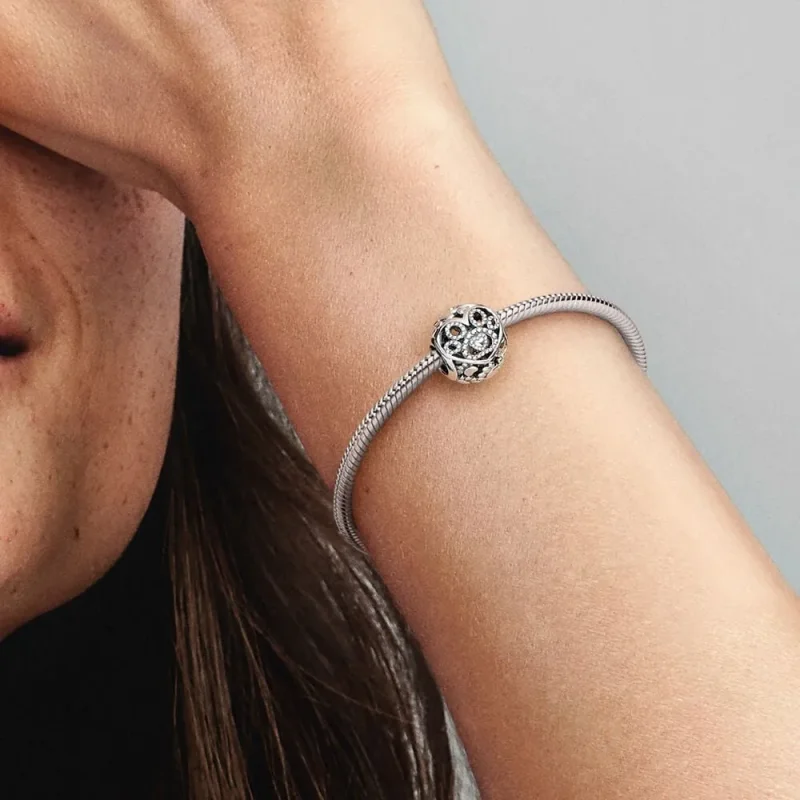 (kép) Pandora Szívek és mancsnyomok charm - 792248C00 - Megtekintés 6