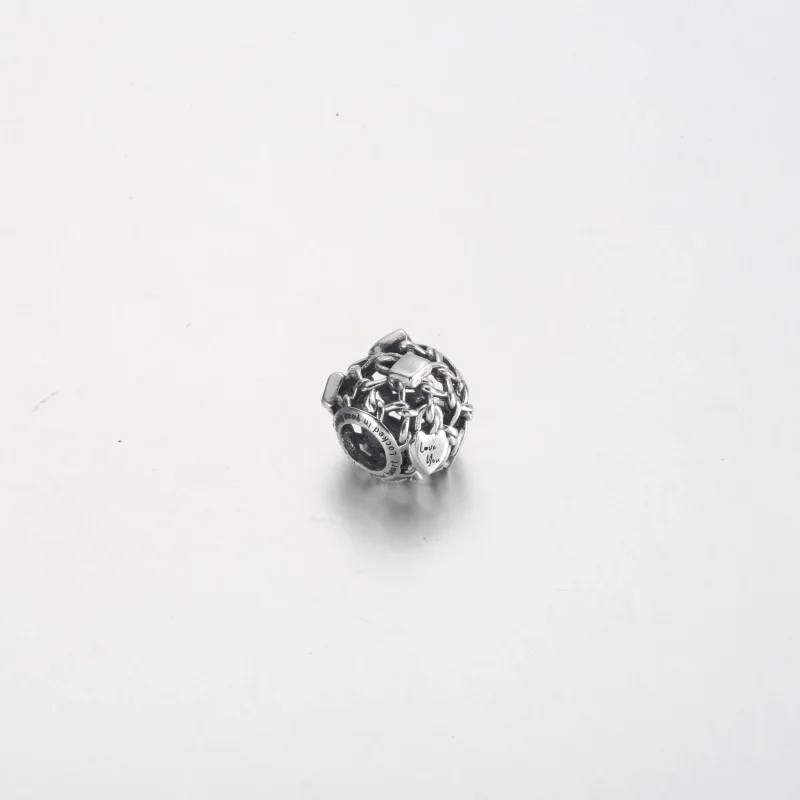 (kép) Pandora Áttört láncos lakat charm - 790071C00 - Megtekintés 3