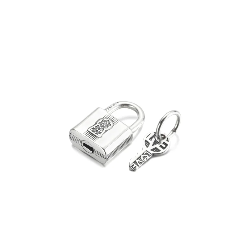 (kép) Lakat és kulcs függő charm - 790088C01 - Megtekintés 2