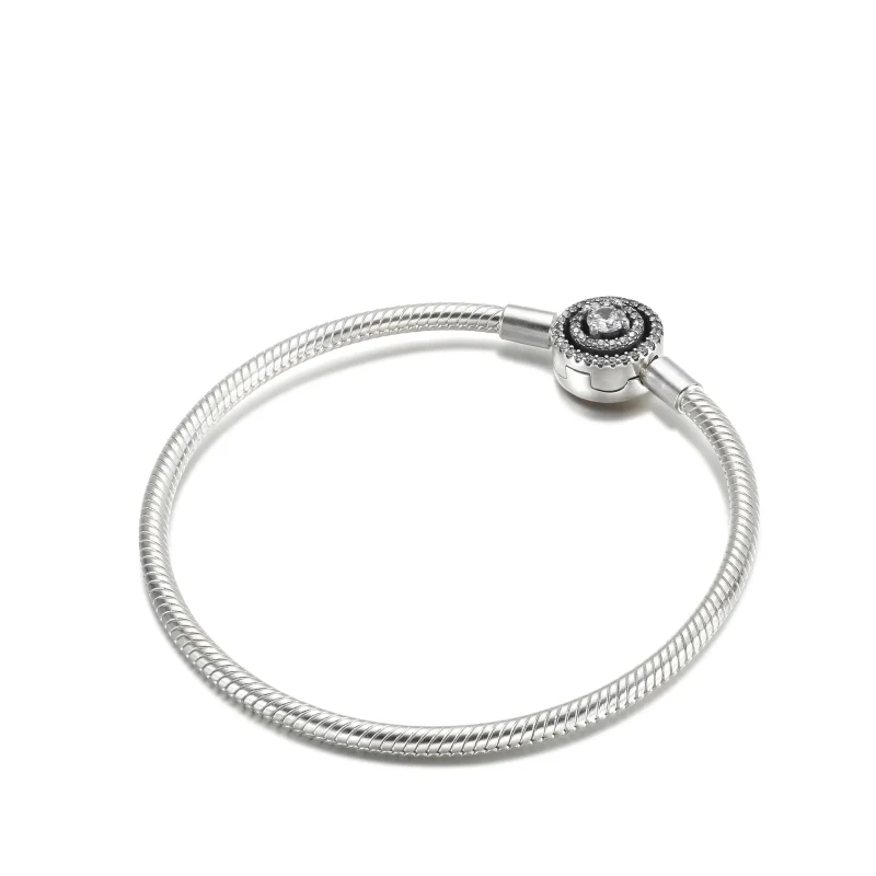(kép) PANDORA Moments csillogó karikák kígyólánc karkötő - 590038C01 - Megtekintés 2