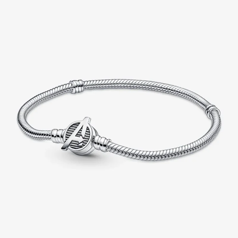 (kép) PANDORA Moments Marvel Bosszúállók kapcsos kígyólánc karkötő - 590784C00