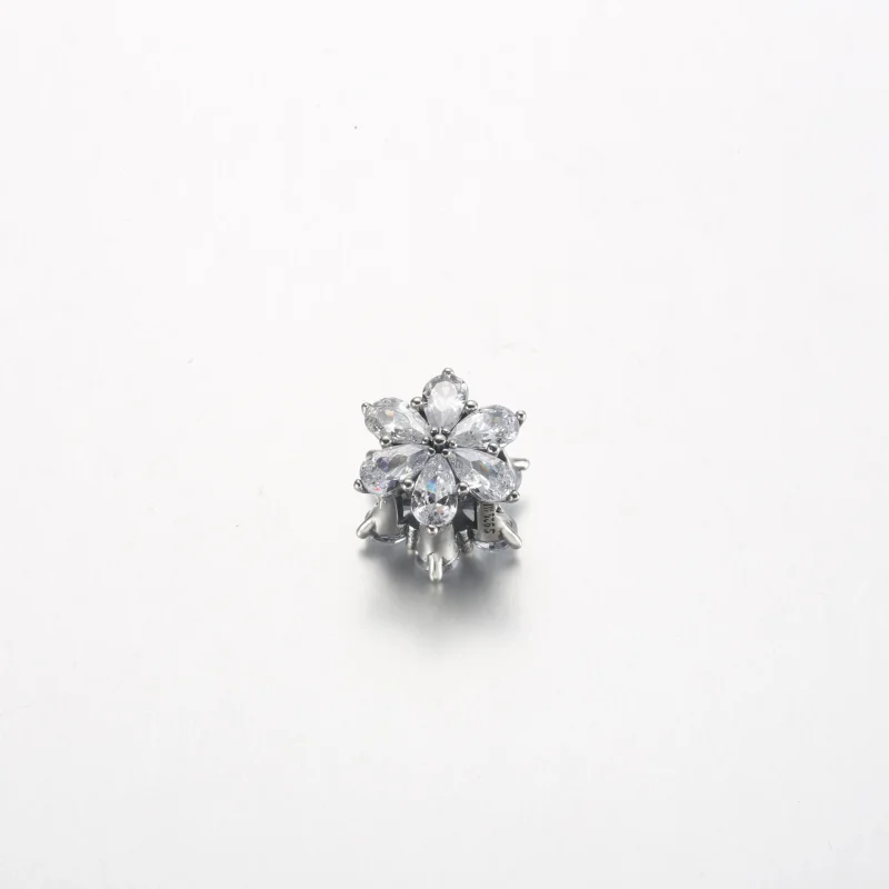 (kép) Pandora Csillogó Herbarium Fürt Charm - 792623C01 - Megtekintés 2