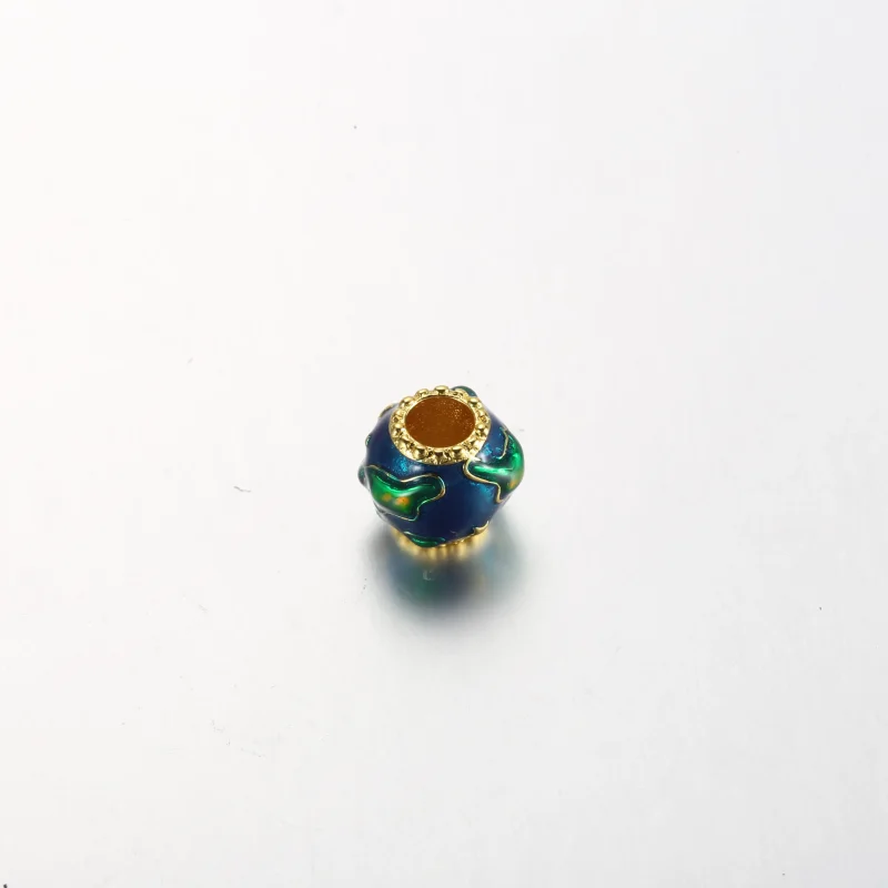 (kép) Pandora Earth 14k aranyozott charm - 762431C01 - Megtekintés 4