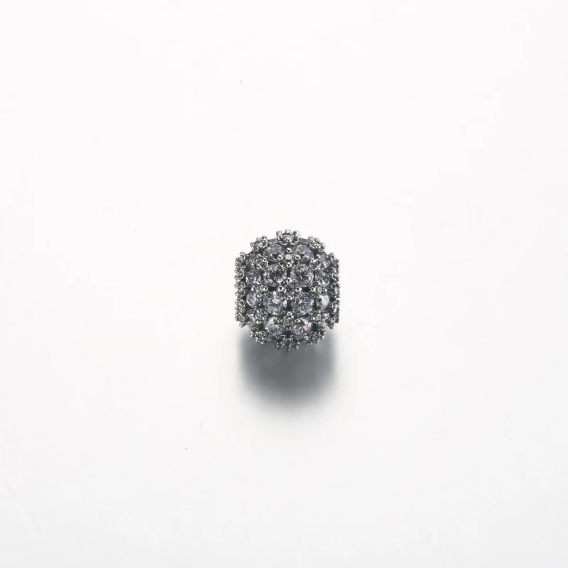 (kép) Pandora Ragyogó Pavé Kerek Charm - 792630C01 - Megtekintés 4