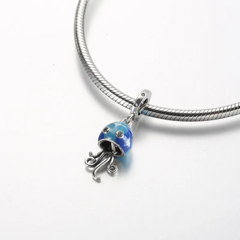(kép) Pandora Színes változó medúza dangle charm - 792704C01 - Megtekintés 4