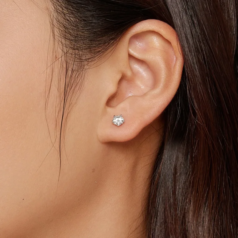 (kép) Kifinomult Pandora stílusú 0,5 karátos Moissanite Studs fülbevaló - MSE024-S - Megtekintés 3