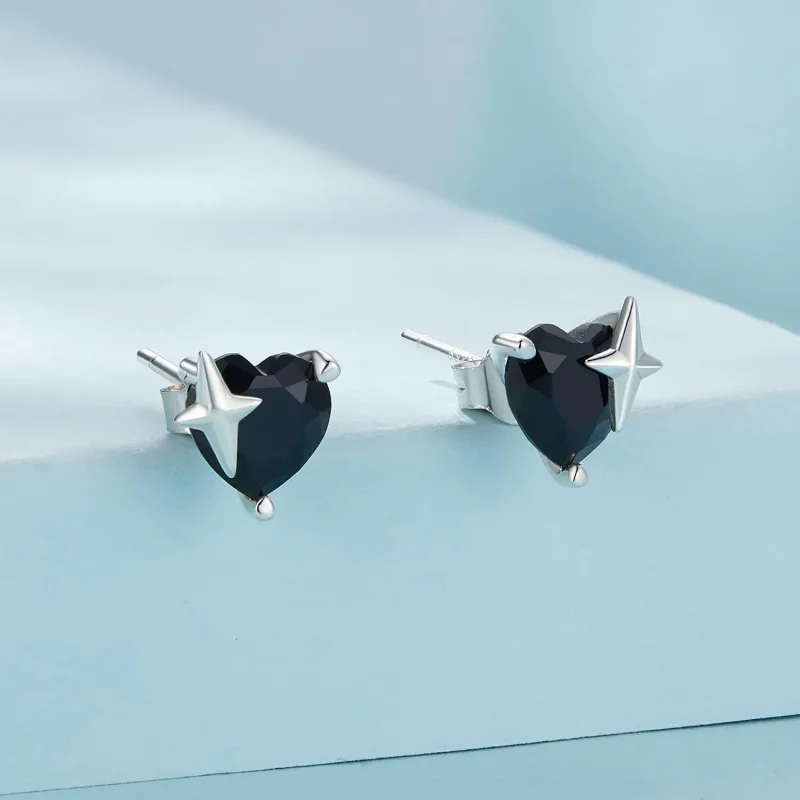 (kép) Pandora stílusú Retro Heart Studs fülbevaló - SCE1654 - Megtekintés 2