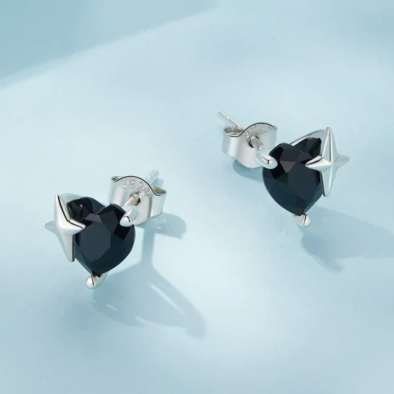 (kép) Pandora stílusú Retro Heart Studs fülbevaló - SCE1654 - Megtekintés 3