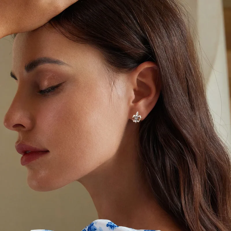 (kép) Pandora stílusú vintage Iris Stud fülbevalók - BSE968 - Megtekintés 6