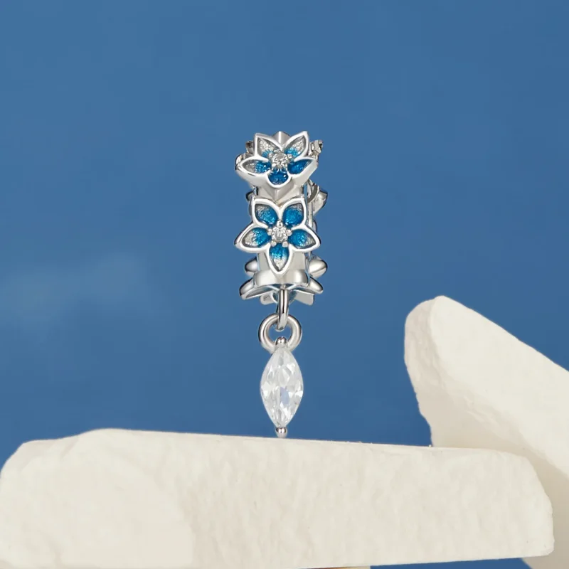 (kép) Pandora stílusú kis Delphinium Charm - BSC1028 - Megtekintés 2