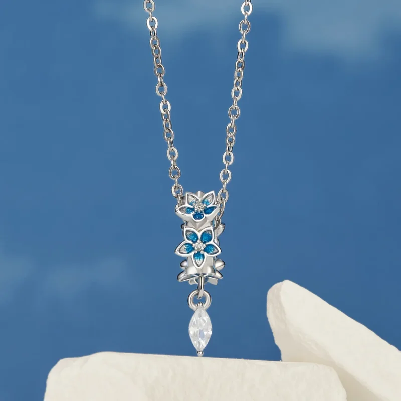 (kép) Pandora stílusú kis Delphinium Charm - BSC1028 - Megtekintés 3