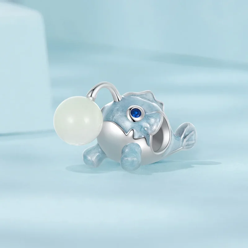 (kép) Pandora stílusú Luminous Lantern Fish Charm - SCC2795 - Megtekintés 2