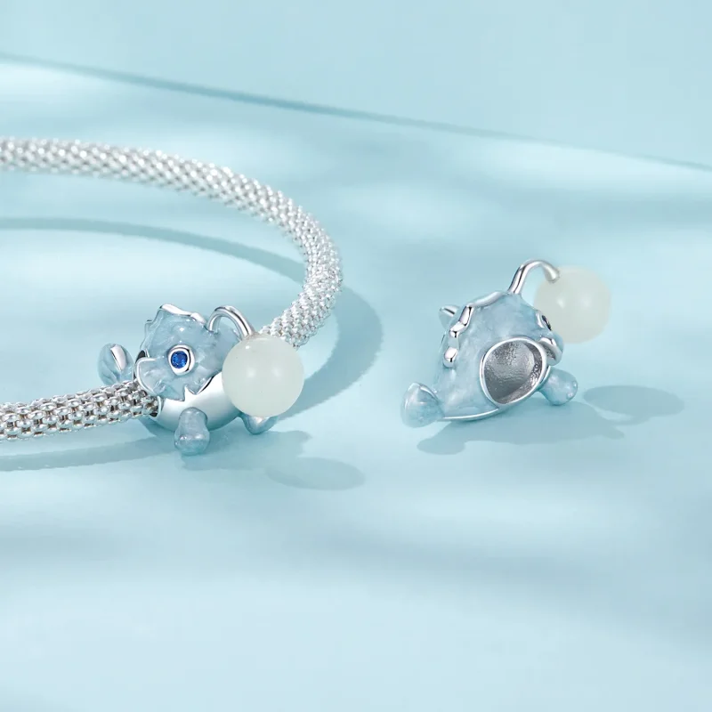 (kép) Pandora stílusú Luminous Lantern Fish Charm - SCC2795 - Megtekintés 5