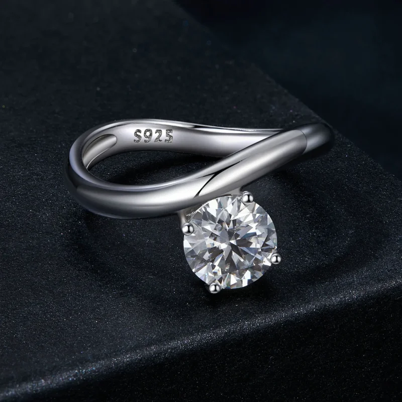 (kép) Pandora stílusú Simple 1Ct Moissanite Ring- MSR050 - Megtekintés 3