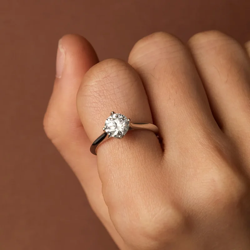 (kép) Pandora stílusú 1 karátos Moissanite eljegyzési gyűrű - MSR033 - Megtekintés 7