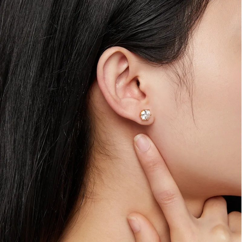 (kép) Pandora stílusú arany bevonatú egy karátos hat karommal rendelkező moissanite fü - Megtekintés 6