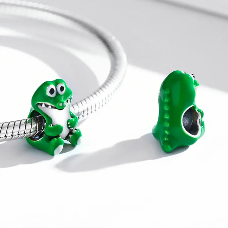 (kép) PANDORA típusú Aranyos krokodil Charm - SCC2008 - Megtekintés 4