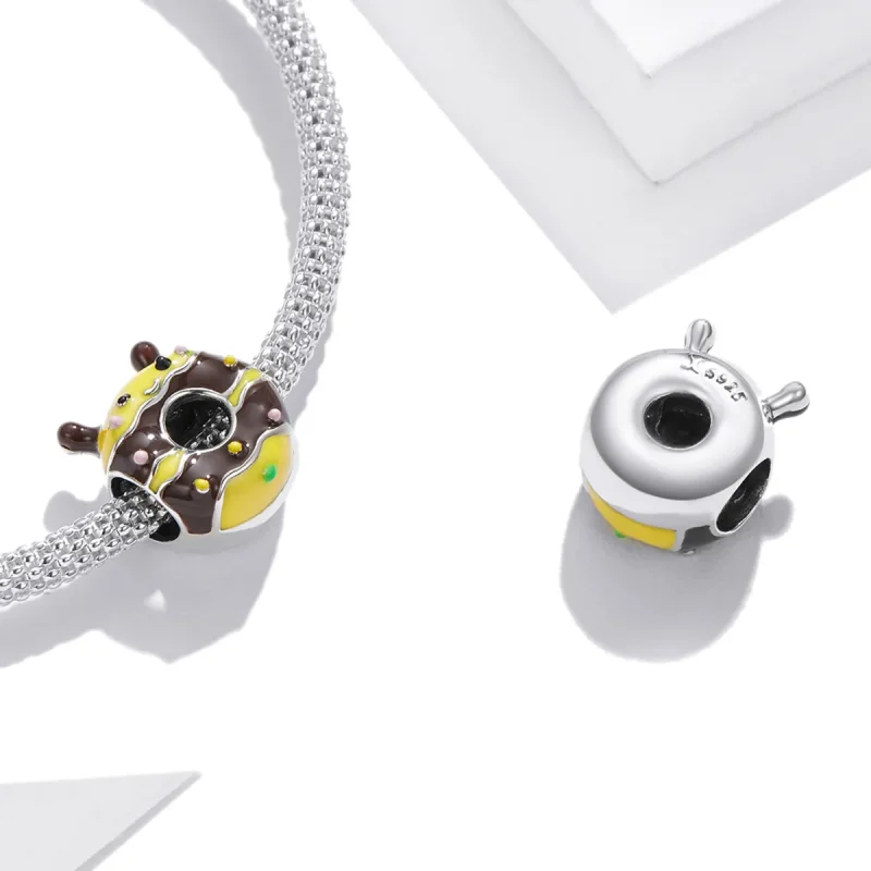 (kép) PANDORA típusú Kis méhfánk Charm - SCC1878 - Megtekintés 4