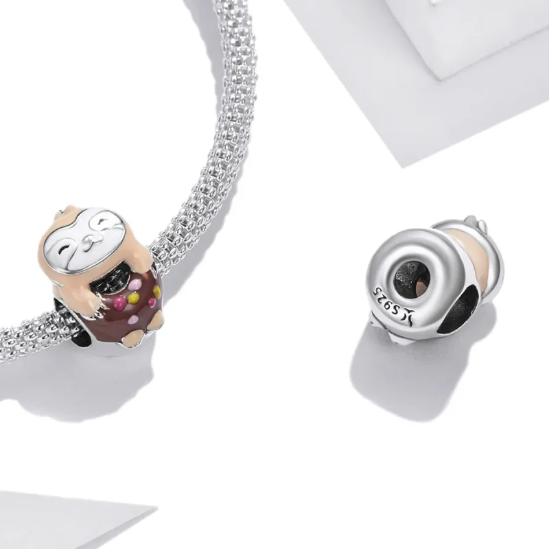 (kép) PANDORA típusú Lajhár fánk Charm - SCC1881 - Megtekintés 4