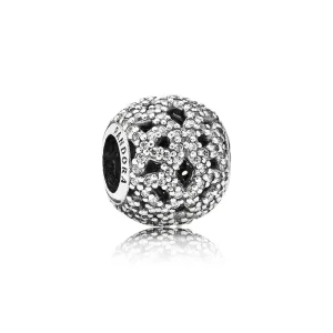 (kép) PANDORA Csillogó csipke áttört mintás charm - 791284CZ