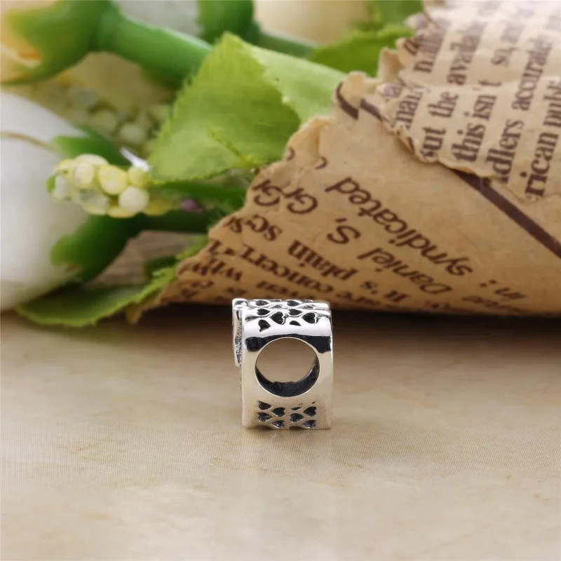 (kép) PANDORA Disney, Mickey & Minnie igaz szerelem - 792050CZ - Megtekintés 4