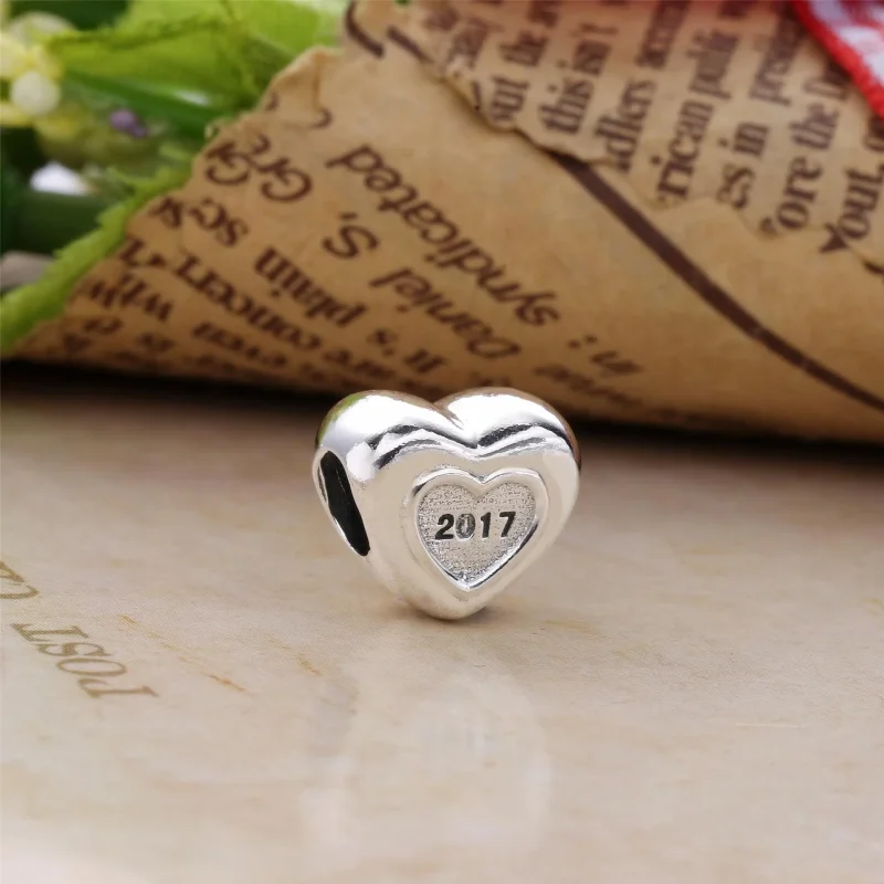 (kép) PANDORA ezüst charm, Charm Club 2017 - Megtekintés 2