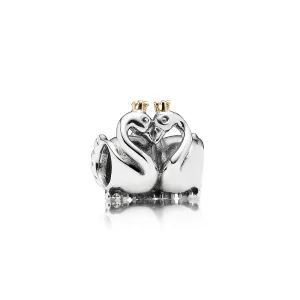 (kép) PANDORA Ölelkező hattyúk charm - 791189