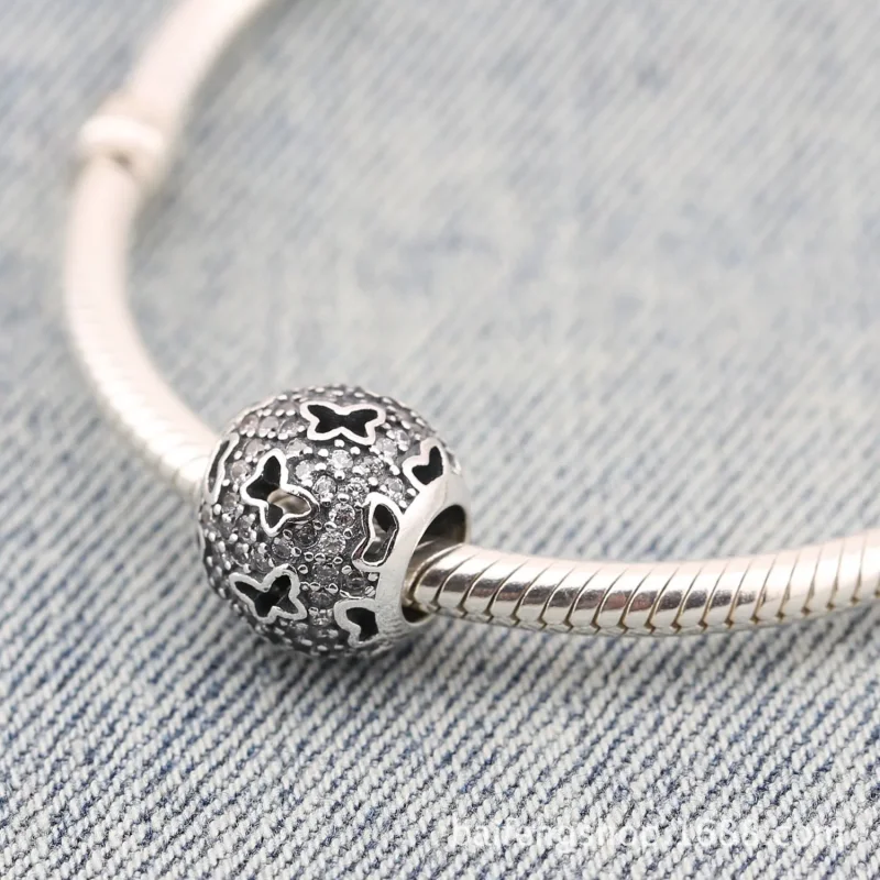 (kép) PANDORA Libbenő pillangók - 791482CZ - Megtekintés 2