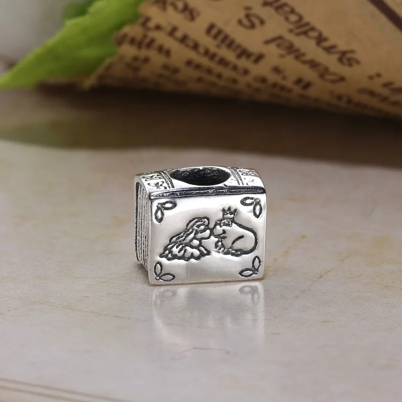 (kép) PANDORA Mesekönyv charm - 791109 - Megtekintés 3
