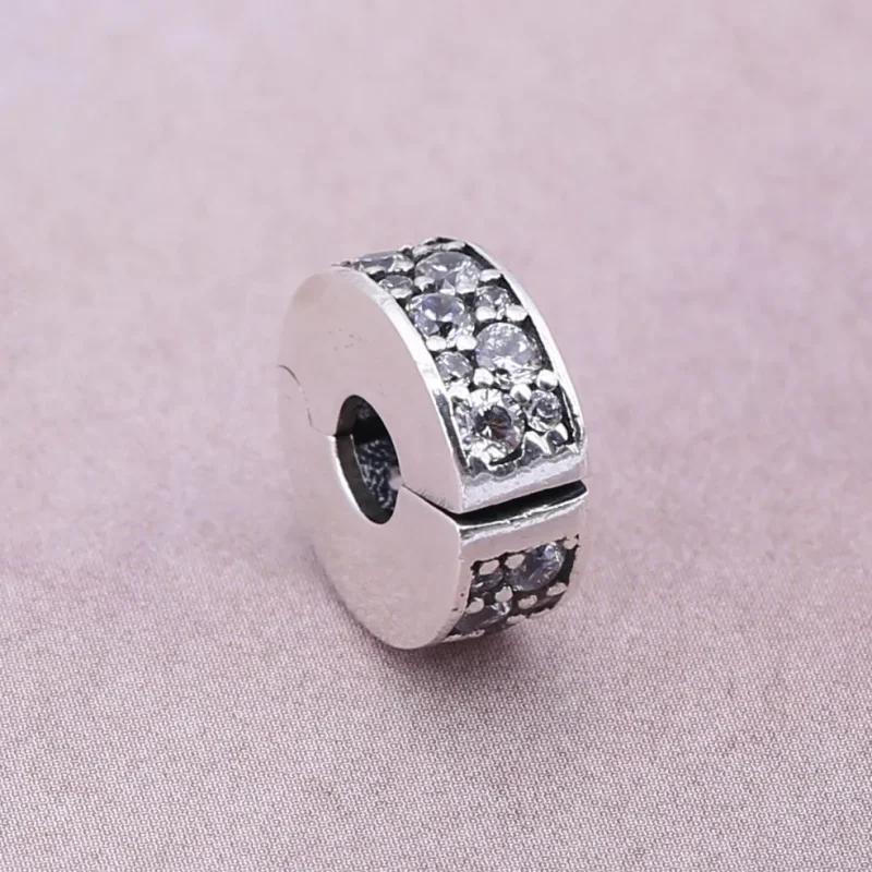(kép) PANDORA Ragyogó elegancia klip, áttetsző cirkónia, szilikonkapocs - 791817CZ - Megtekintés 2