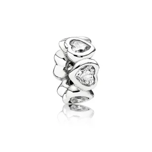 (kép) PANDORA Ragyogó szívek spacer - 791252CZ
