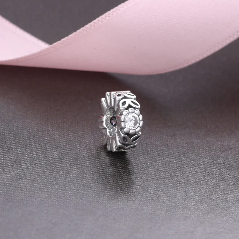 (kép) PANDORA Szikrázó erdei virág spacer - 791224CZ - Megtekintés 2