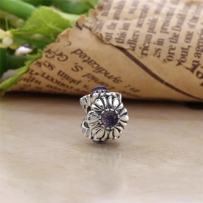 (kép) PANDORA Születésnapi virágok Február charm - 790580AM - Megtekintés 2