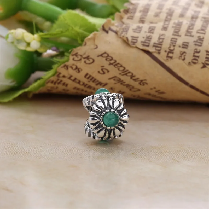 (kép) PANDORA Születésnapi virágok Május charm - 790580CH - Megtekintés 2