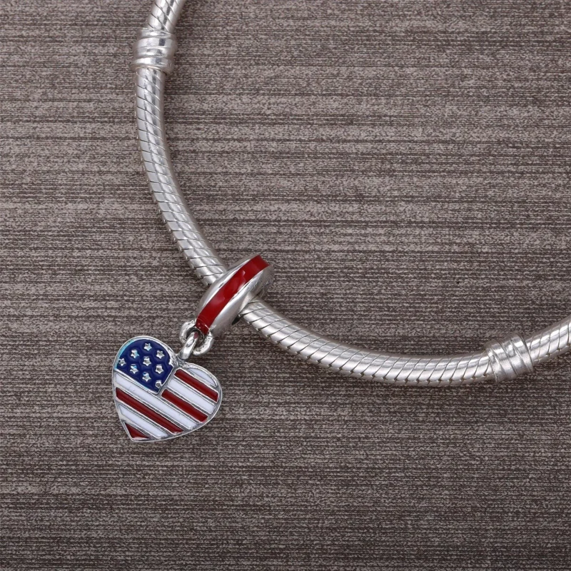 (kép) PANDORA Szív alakú amerikai zászló, sterling ezüst, kék, vörös és - 791548ENMX - Megtekintés 4