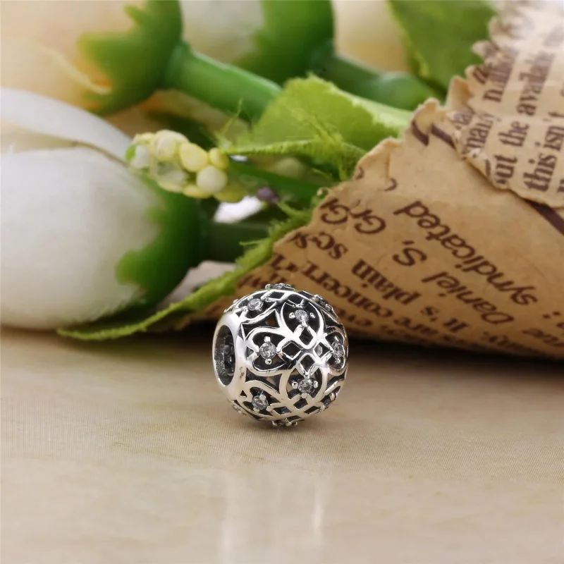 (kép) PANDORA Szövevényes háló áttört mintás charm - 791295CZ - Megtekintés 2