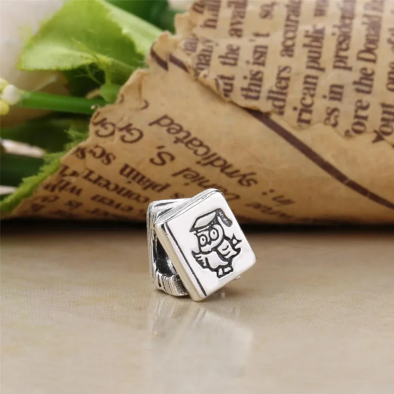 (kép) PANDORA Tankönyv charm - 790536 - Megtekintés 2