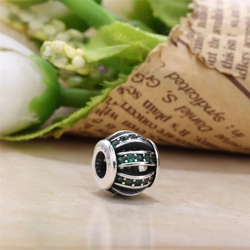 (kép) PANDORA Áttört mintás hordó alakú charm - 791115CZ - Megtekintés 3