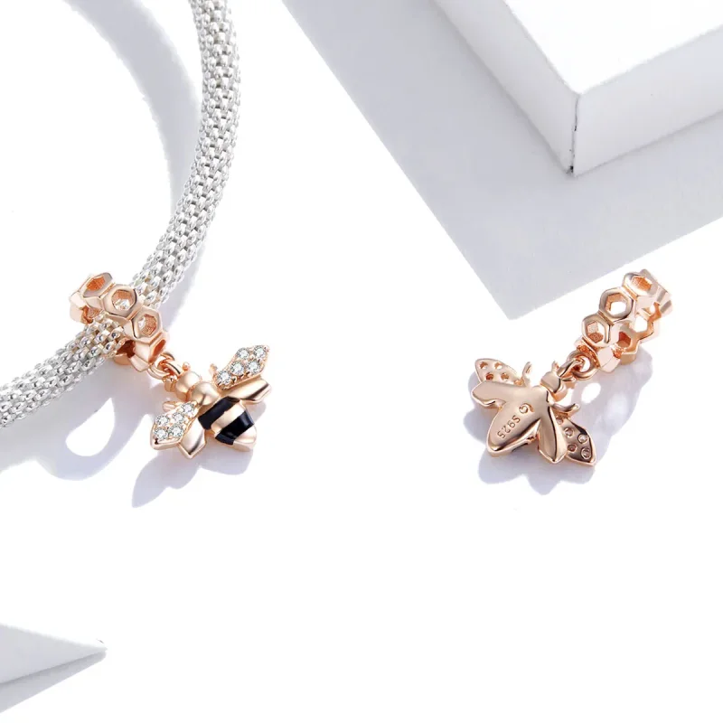 (kép) PANDORA típusú kis méh függő charm - BSC370 - Megtekintés 4