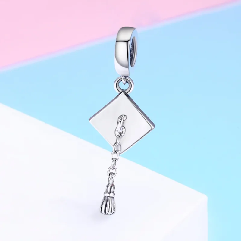 (kép) PANDORA típusú érettségi trencher sapka függő charm - SCC459 - Megtekintés 3