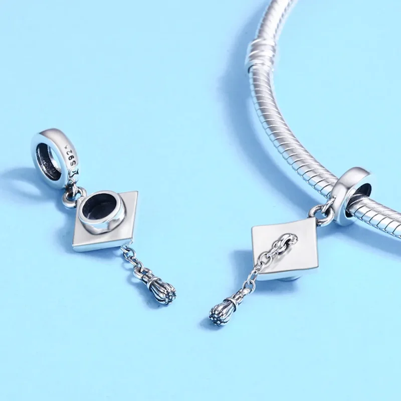 (kép) PANDORA típusú érettségi trencher sapka függő charm - SCC459 - Megtekintés 5