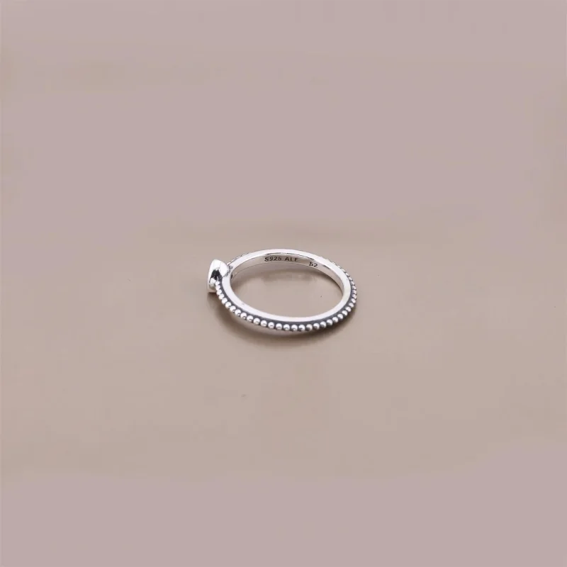 (kép) PANDORA Sterling ezüst szíves gyűrű piros szintetikus rubinttal - 190896SGR - Megtekintés 3