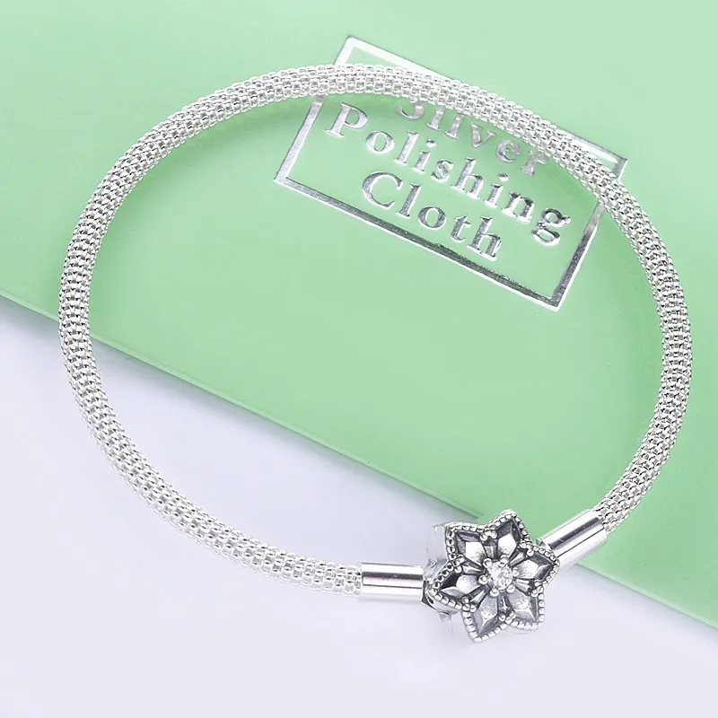 (kép) Pandora Moments Fényes hópehely hálós karkötő - 598616C01 - Megtekintés 2
